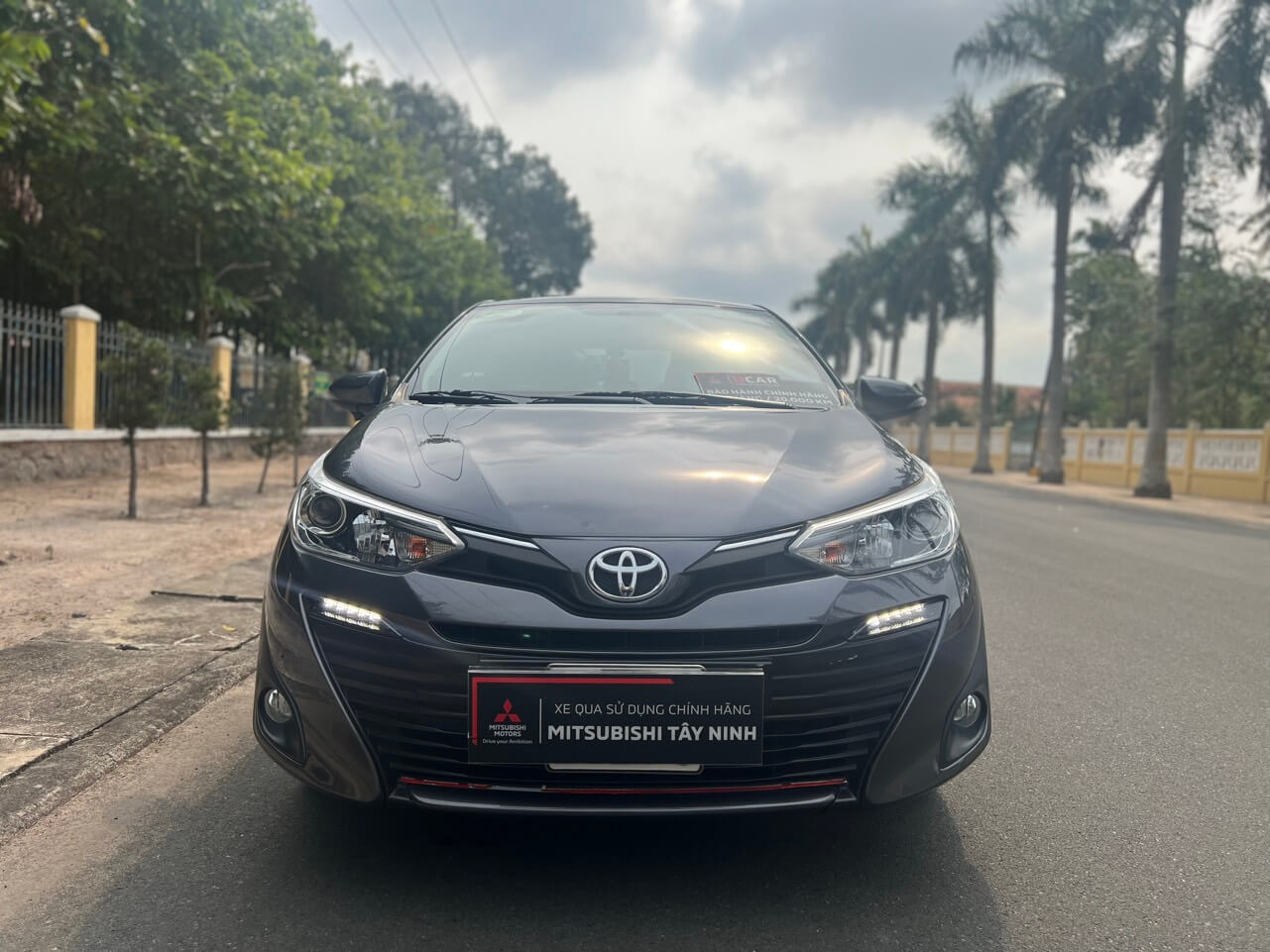 Đầu xe Toyota Vios 1.5G 2019 màu xám
