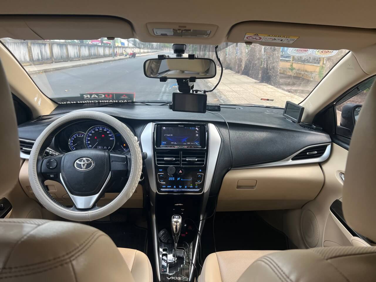 Táp lô xe Toyota Vios 1.5G 2019